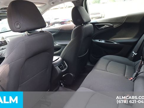 Used 2024 Chevrolet Malibu LT FWD image 17