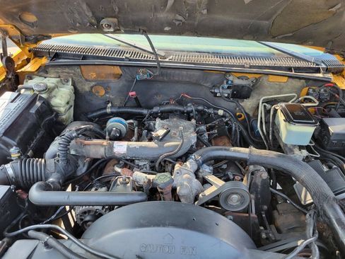 Used 1998 GMC Sierra 3500 2WD Regular Cab HD image 32