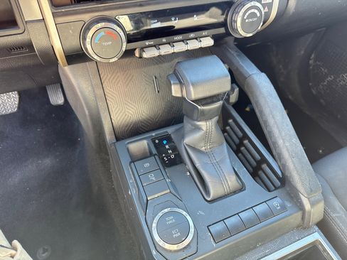 Used 2024 Toyota Tacoma SR5 image 23