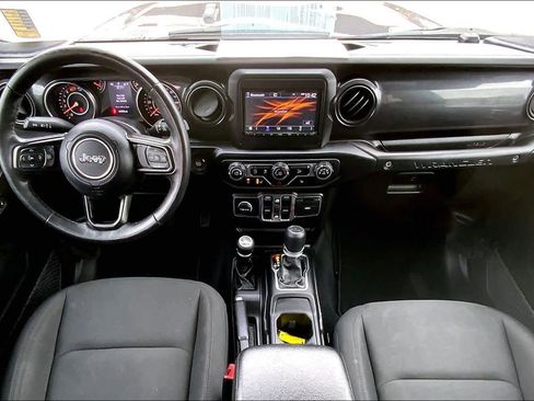 Used 2020 Jeep Wrangler Unlimited Sport image 13