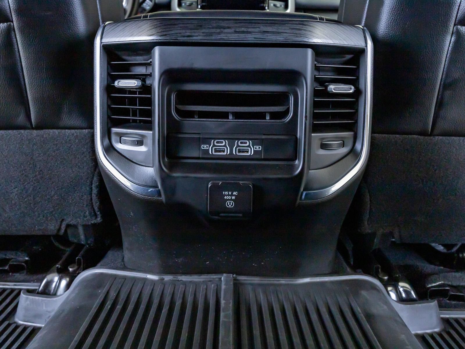 Used 2024 RAM 3500 Laramie w/ Night Edition AWD/4WD image 33