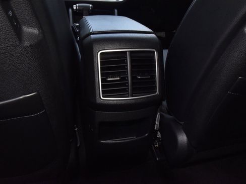 Used 2023 Kia Sportage EX image 18