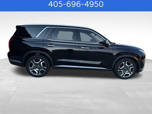 Used 2024 Hyundai Palisade SEL w/ Premium Package FWD image 7