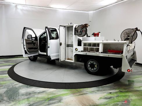 Used 2018 Ford F350 XL AWD/4WD image 12