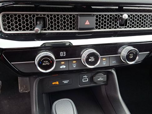 Certified 2024 Honda Civic LX image 16