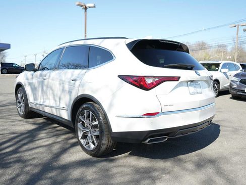 Certified 2024 Acura MDX SH-AWD w/ Technology Package image 5