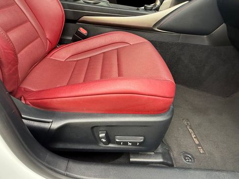 Used 2016 Lexus IS 200t image 41