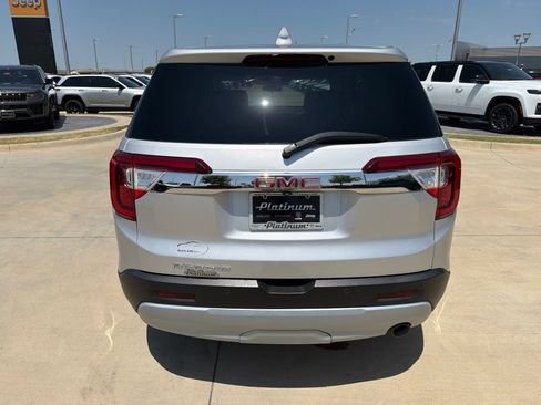 Used 2020 GMC Acadia SLE FWD image 4