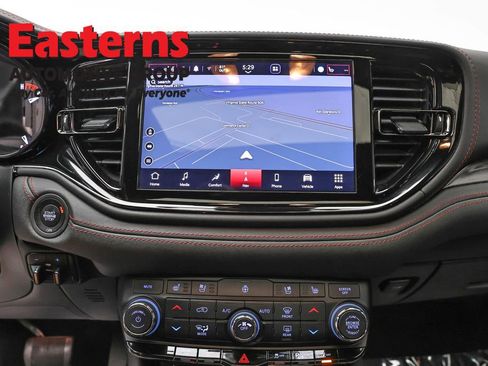 Used 2024 Dodge Durango R/T AWD/4WD image 12