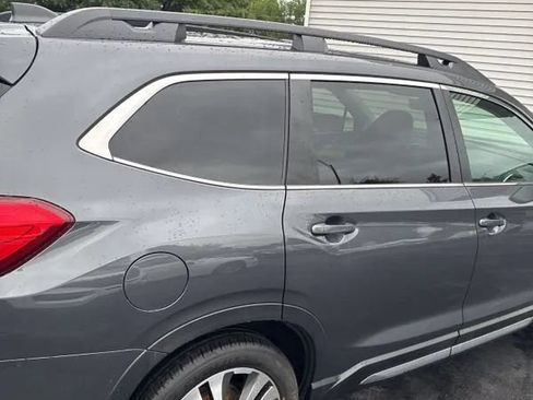 Used 2022 Subaru Ascent Limited AWD/4WD image 9