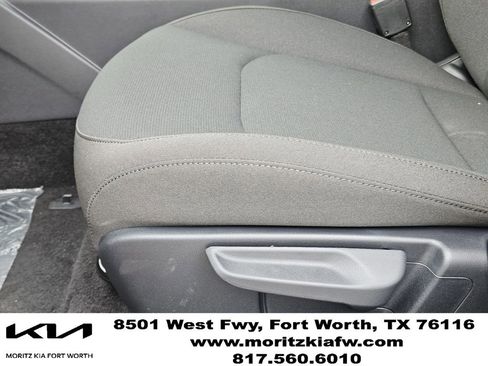 New 2026 Kia K4 FWD image 17