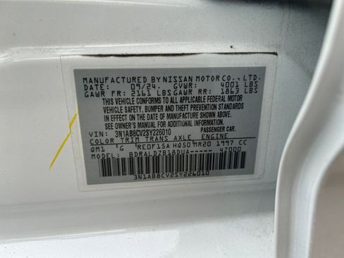 Used 2025 Nissan Sentra SV image 10