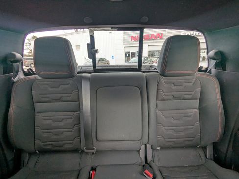 Used 2024 Nissan Frontier PRO-4X w/ Technology Package image 19