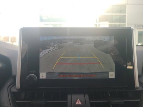 Used 2024 Toyota RAV4 LE image 29