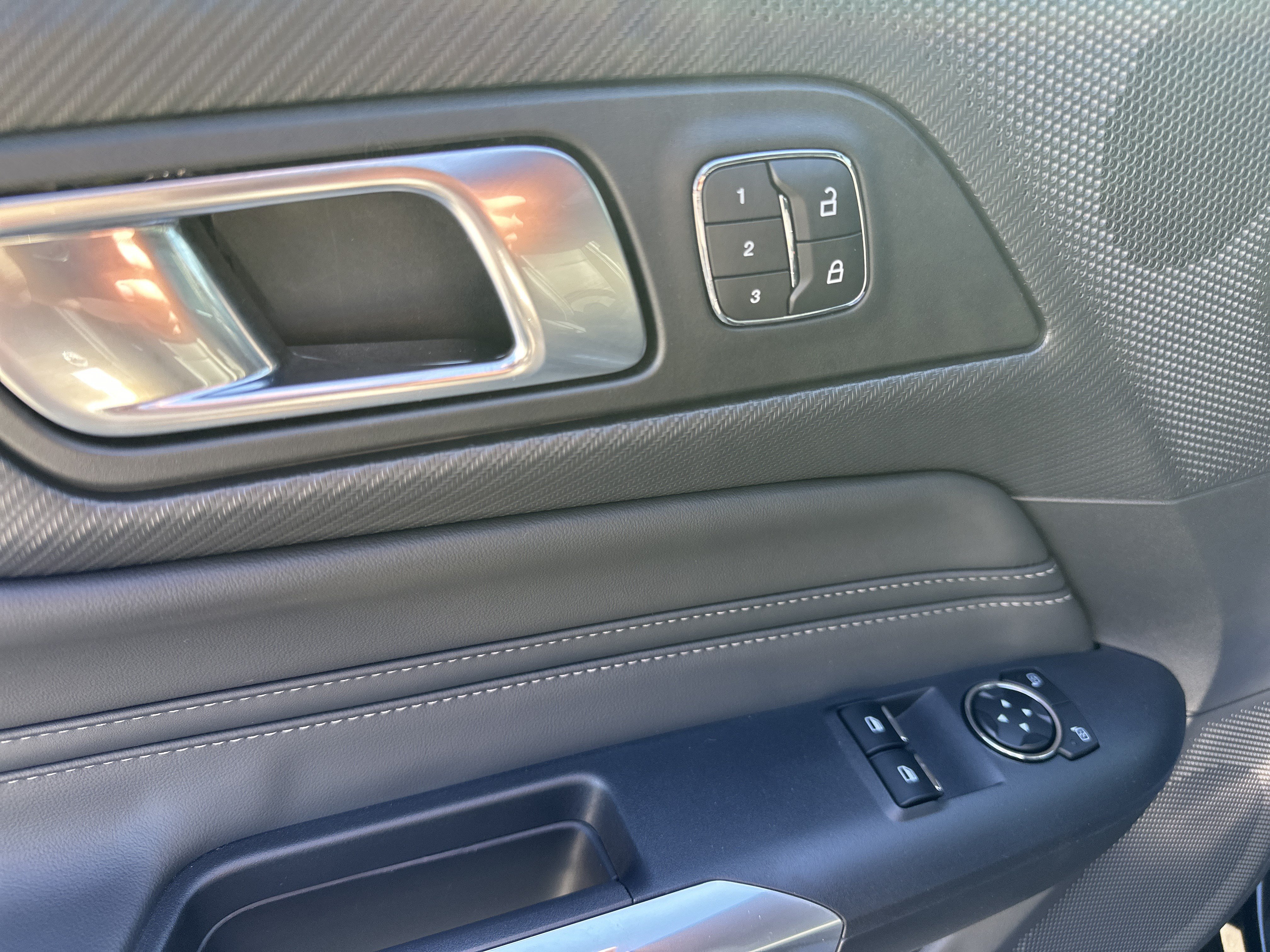 Used 2024 Ford Mustang GT Premium RWD image 13