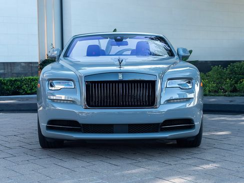 Certified 2021 Rolls-Royce Dawn RWD image 12