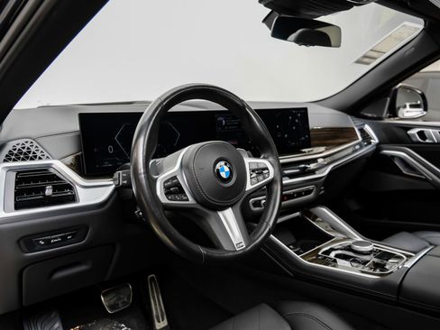 Used 2025 BMW X6 xDrive40i AWD/4WD image 3