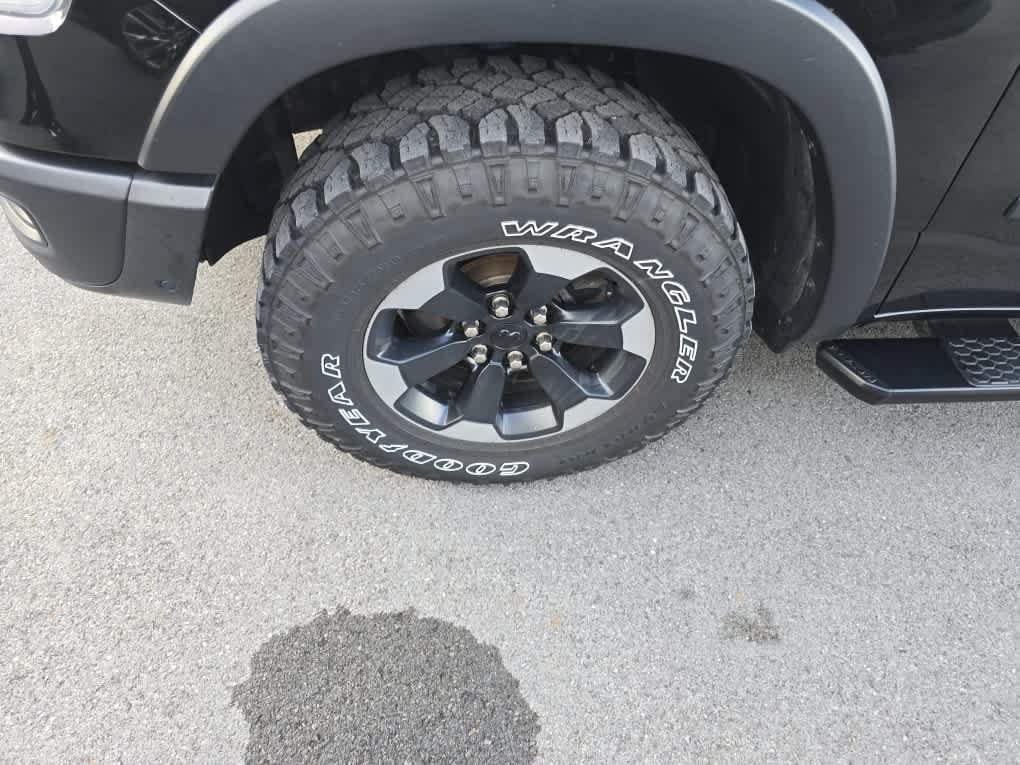 Used 2019 RAM 1500 Rebel w/ Rebel Level 2 Equipment Group AWD/4WD image 2