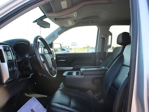 Used 2018 Chevrolet Silverado 1500 LT w/ Texas Edition RWD image 25