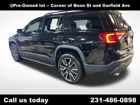 Used 2019 GMC Acadia SLT w/ Black Edition AWD/4WD image 3