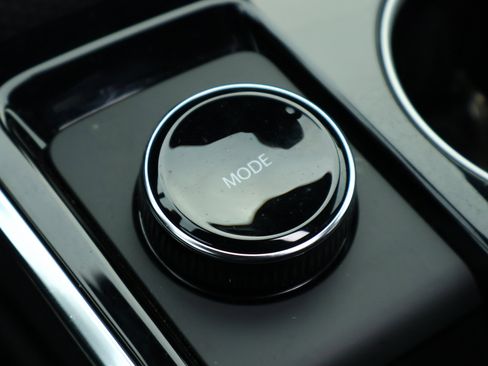 New 2026 Chevrolet Equinox LT w/ Convenience Package II image 18