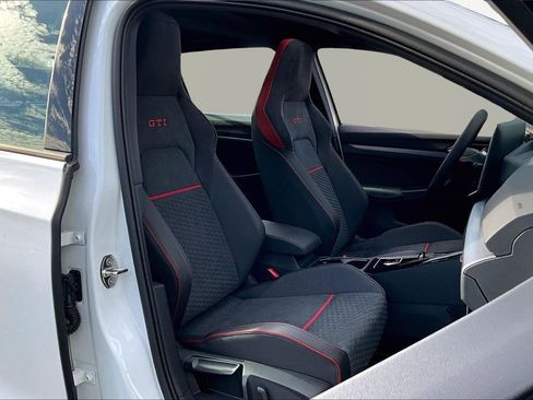 New 2026 Volkswagen GTI SE image 29