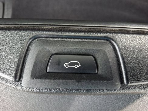 Used 2024 BMW X5 M60i AWD/4WD image 34