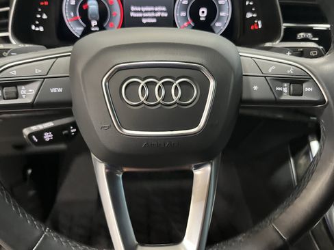 Used 2023 Audi Q7 3.0T Premium w/ Convenience Package AWD/4WD image 21