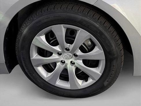 Used 2024 Toyota Corolla LE image 8