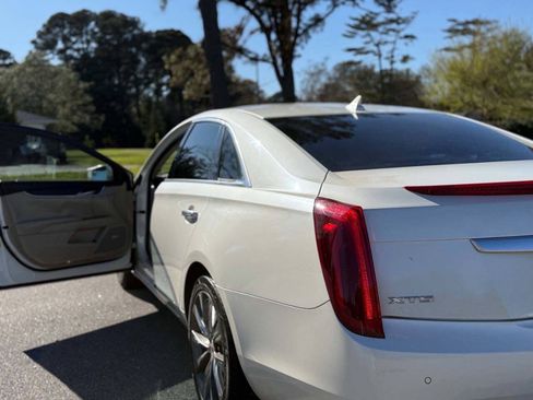 Used 2014 Cadillac XTS image 7