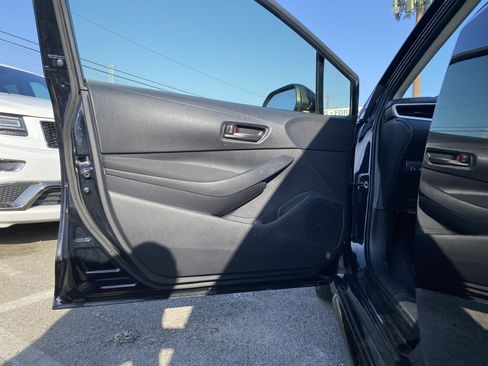 Used 2024 Toyota Corolla LE FWD image 15