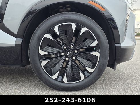 Used 2024 Chevrolet Blazer EV RS image 48