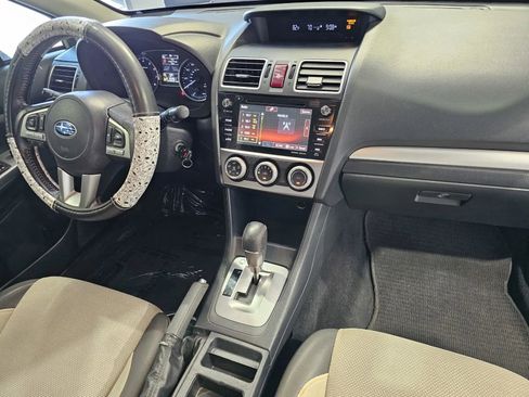 Used 2016 Subaru Crosstrek 2.0i Premium AWD/4WD image 5