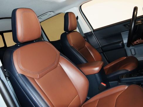 Used 2022 Ford Maverick Lariat w/ Lariat Luxury Package image 56