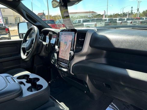 New 2026 RAM 2500 Tradesman AWD/4WD image 15