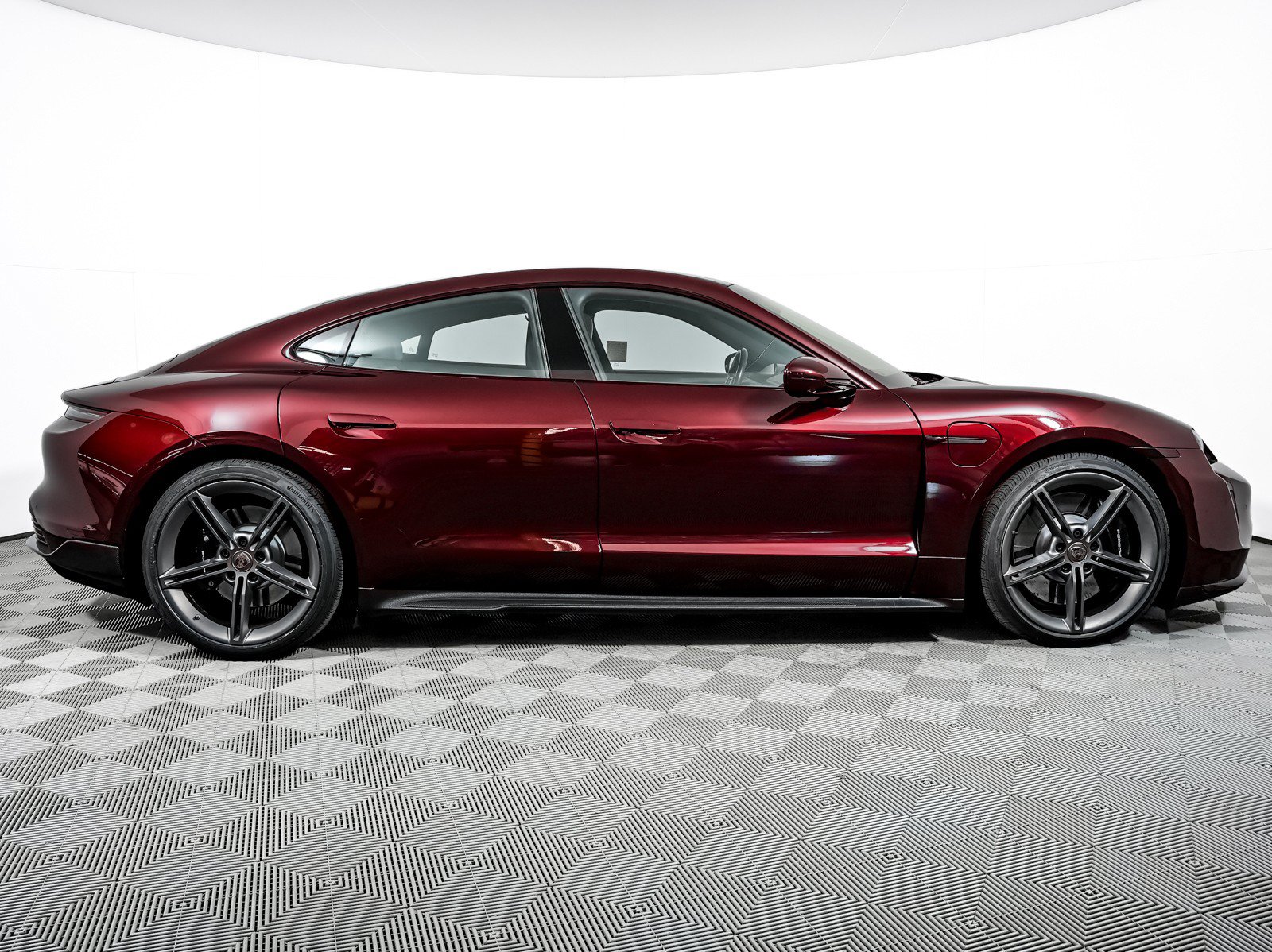 Certified 2021 Porsche Taycan Turbo AWD/4WD image 9