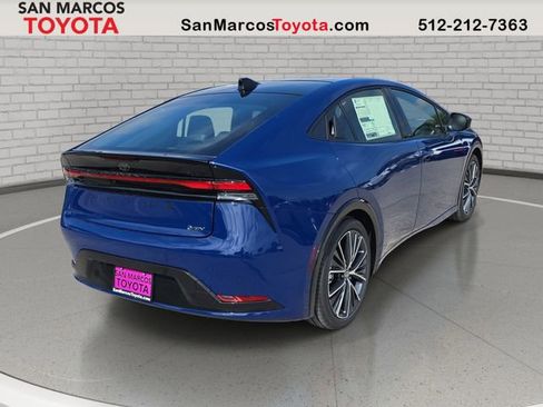 New 2026 Toyota Prius XLE FWD image 5