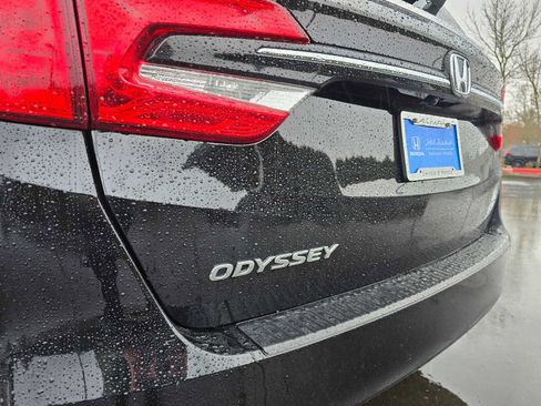 Used 2024 Honda Odyssey EX-L image 16