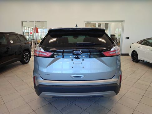 Used 2024 Ford Edge SEL AWD/4WD image 4