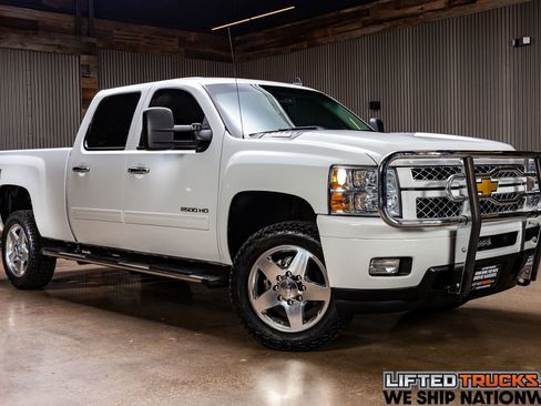 Used 2014 Chevrolet Silverado 2500 LTZ w/ LTZ Plus Package image 1