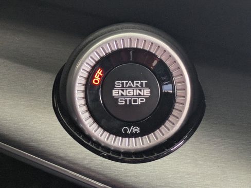 New 2026 Jeep Grand Wagoneer Limited image 16