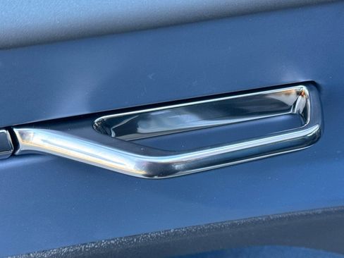 New 2026 Volvo EX30 Plus w/ Protection Package Premier image 11