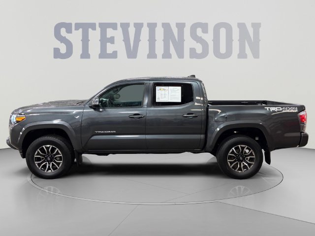 Used 2023 Toyota Tacoma TRD Sport AWD/4WD image 2
