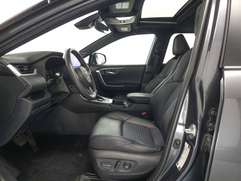 Certified 2023 Toyota RAV4 XSE AWD/4WD image 4