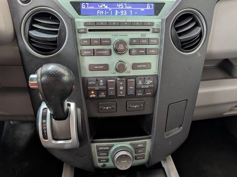 Used 2011 Honda Pilot EX-L image 11