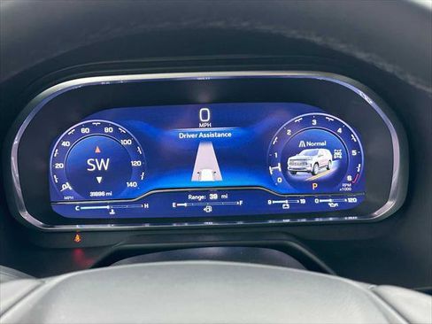 Used 2023 Chevrolet Tahoe Z71 image 25