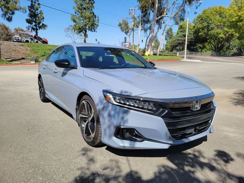 Used 2022 Honda Accord Sport image 5