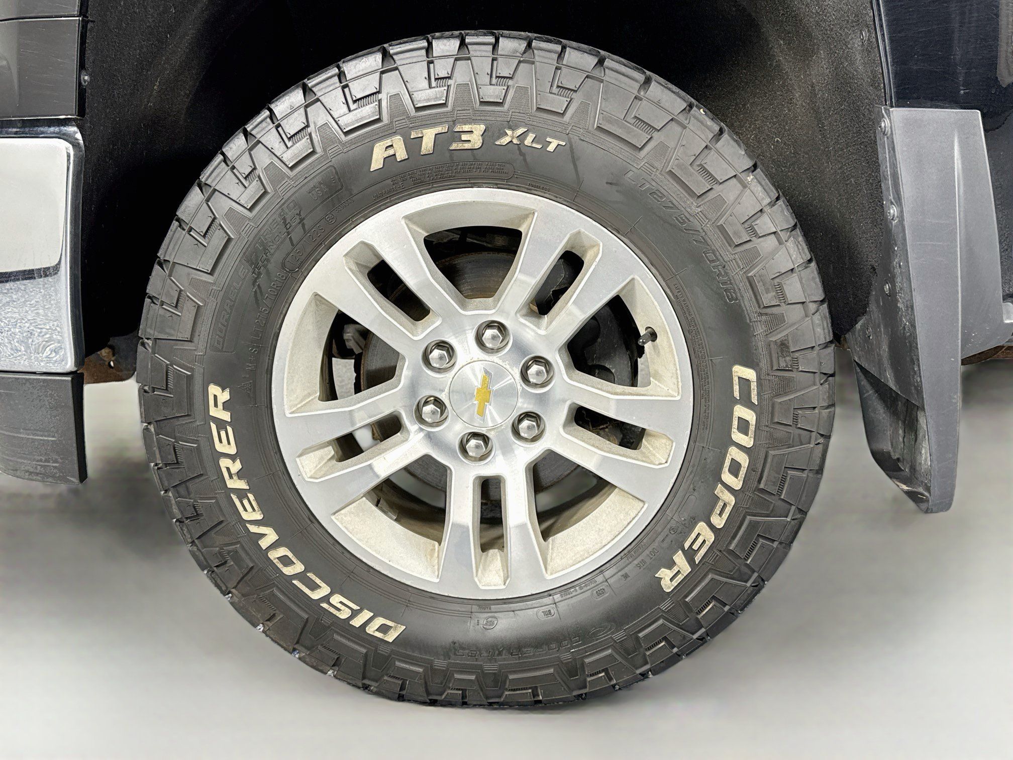 Used 2015 Chevrolet Silverado 1500 LT w/ LT Convenience Package AWD/4WD image 26