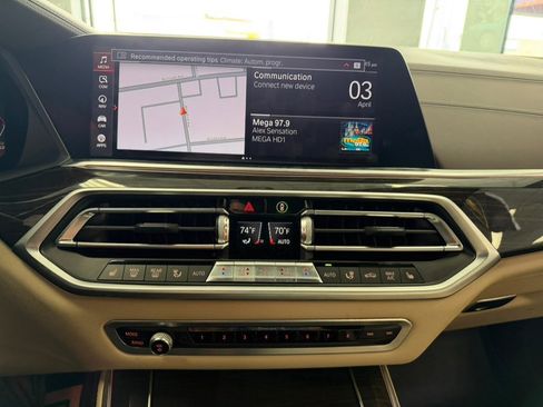 Used 2019 BMW X5 xDrive40i w/ M Sport Package image 42