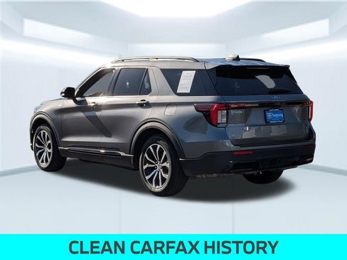 Used 2026 Ford Explorer ST-Line w/ Premium Package RWD image 4